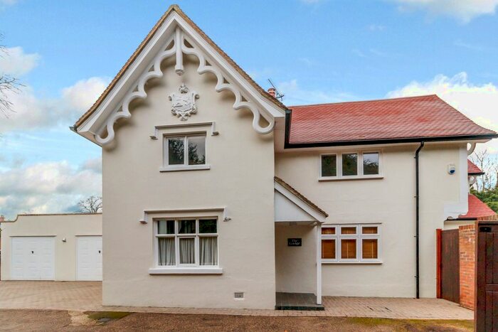 4 Bedroom Detached House To Rent In Manor House Court, Church Road, Shepperton, TW17