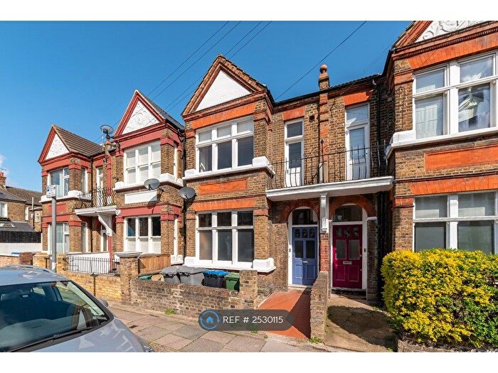 2 Bedroom Flat To Rent In Kensal Rise, London, NW10