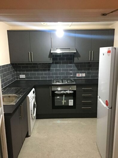 2 Bedroom Flat To Rent In Ashley Road, Bristol, BS6