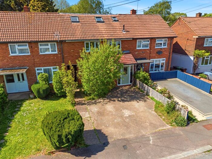 4 Bedroom Terraced House For Sale In Howard Close, St. Albans, Hertfordshire, AL1