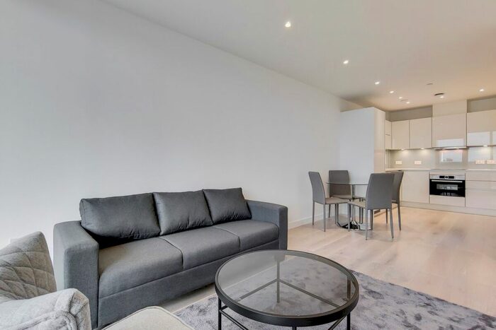 1 Bedroom Flat To Rent In City North Place, London, N4