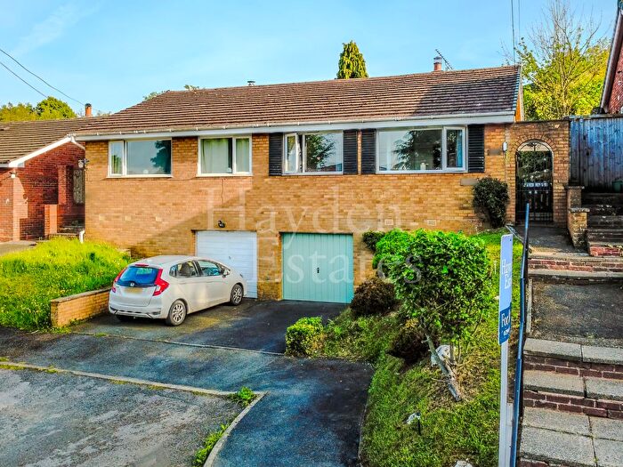 2 Bedroom Semi-Detached Bungalow For Sale In Kidderminster, DY14