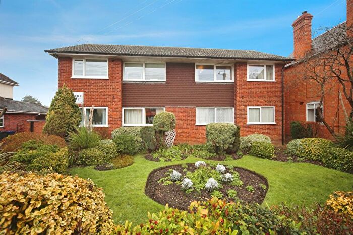 1 Bedroom Flat For Sale In Victoria Road, Bidford-On-Avon, Alcester, B50
