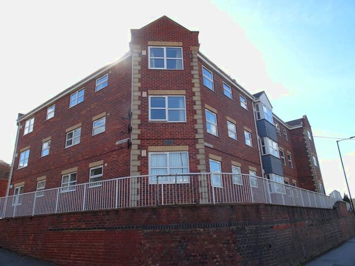 2 Bedroom Flat To Rent In Laburnum House, Wath Upon Dearne S63