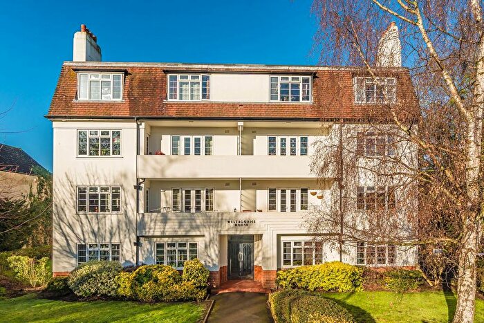 2 Bedroom Flat To Rent In Richmond Road, Twickenham, TW1