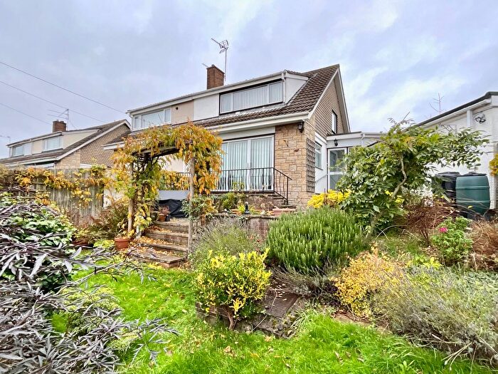 3 Bedroom Semi-Detached House For Sale In Eastfield Close, Caerleon, Newport, NP18