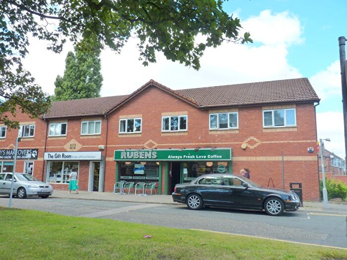 2 Bedroom Flat To Rent In Bromborough, Wirral, CH62