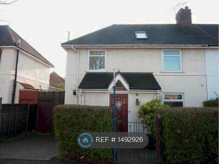 4 Bedroom Semi-Detached House To Rent In Noel Road, London, W3