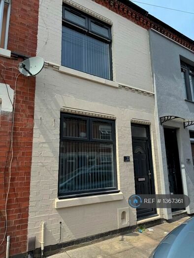 3 Bedroom Terraced House To Rent In Laurel Road, Leicester, LE2