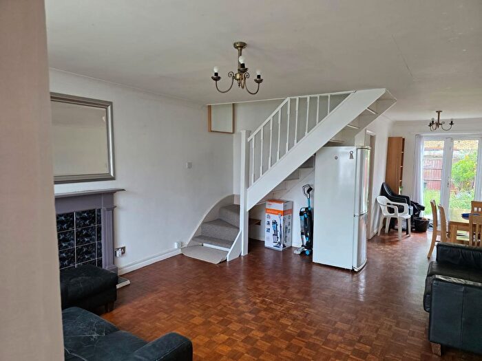 2 Bedroom Terraced House To Rent In Sheepcote Close, Hounslow, TW5