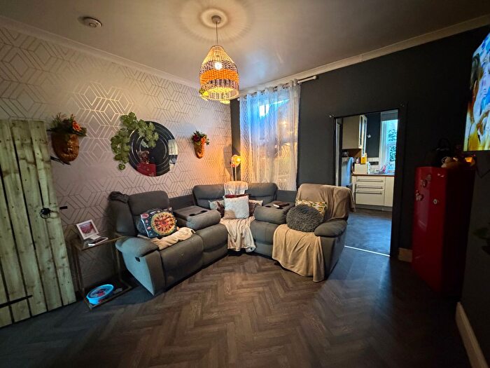 1 Bedroom Terraced House To Rent In Quarry Street, Rotherham, S62