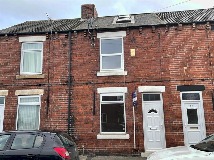 3 Bedroom Terraced House To Rent In Ivy Street, Featherstone, Pontefract WF7