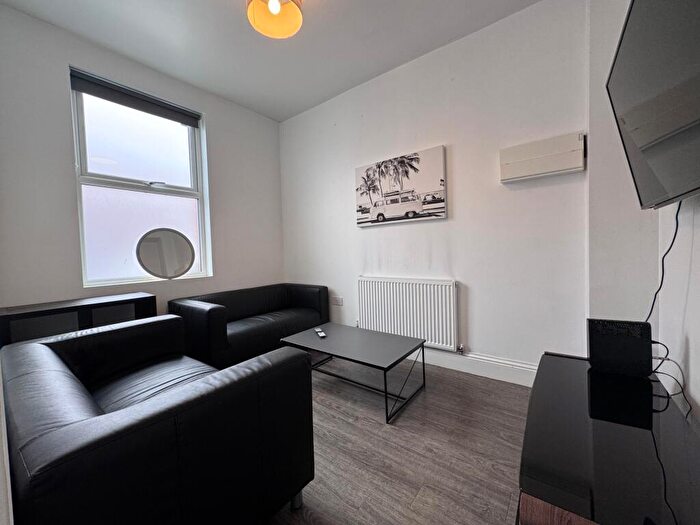 1 Bedroom Terraced House To Rent In Gordon Street, Coventry, CV1