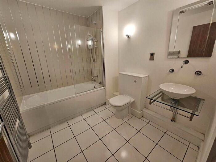 2 Bedroom Apartment To Rent In The Ropeworks, Little Peter Street, Manchester, M15