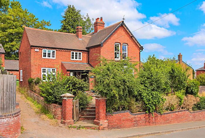 3 Bedroom Detached House For Sale In Marsh Lane, Hampton-in-Arden, Solihull, B92