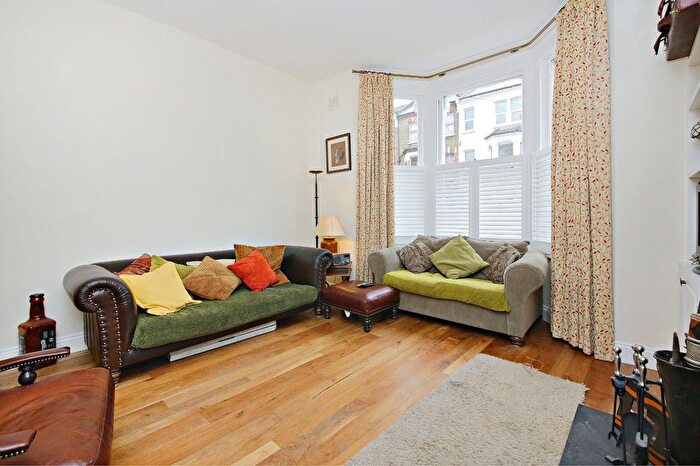 2 Bedroom Flat To Rent In Fermoy Road, London, W9