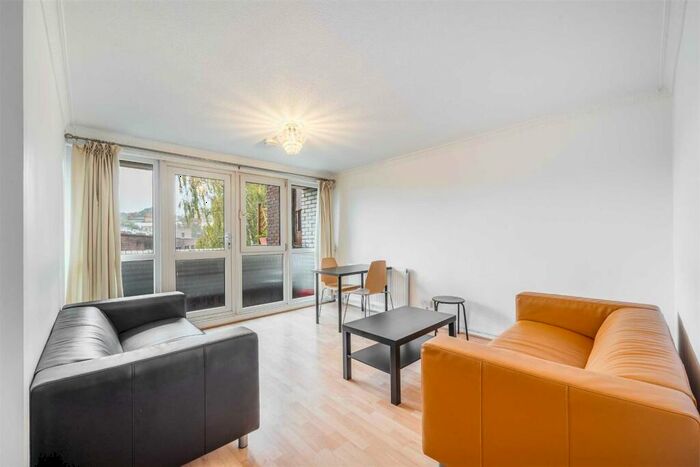 3 Bedroom Flat To Rent In Southfleet, Malden Road, Kentish Town, NW5