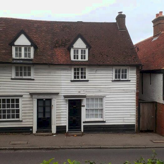 2 Bedroom End Of Terrace House To Rent In High Street, Elstree, Borehamwood, Hertfordshire, WD6