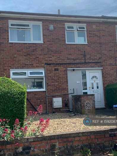 4 Bedroom Terraced House To Rent In Indells, Hatfield, AL10