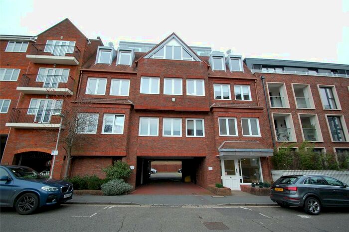 1 Bedroom Apartment To Rent In Portland House, Station Road, Gerrards Cross, Buckinghamshire, SL9