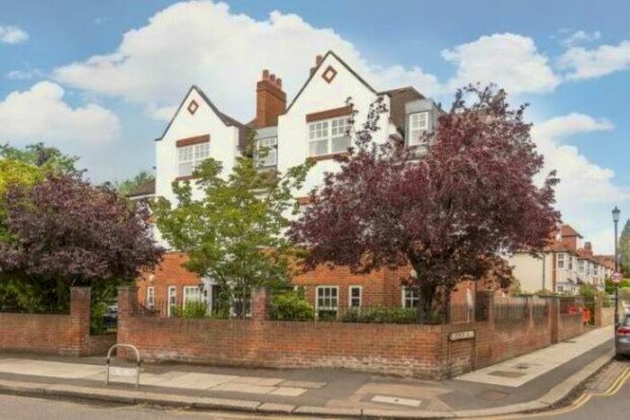2 Bedroom Flat To Rent In Belvedere Grove, London, SW19