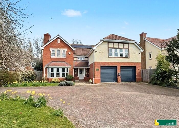 5 Bedroom Detached House For Sale In Belfry Lane, Collingtree Park, Northampton, NN4
