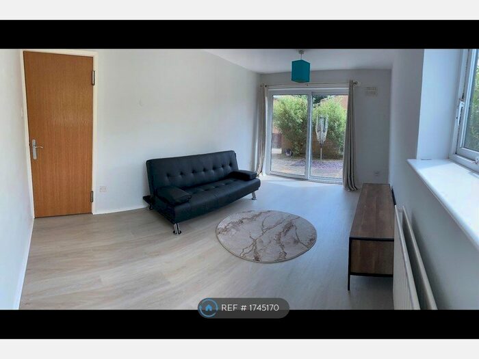 1 Bedroom Flat To Rent In Fallow Hill, Leamington Spa, CV31