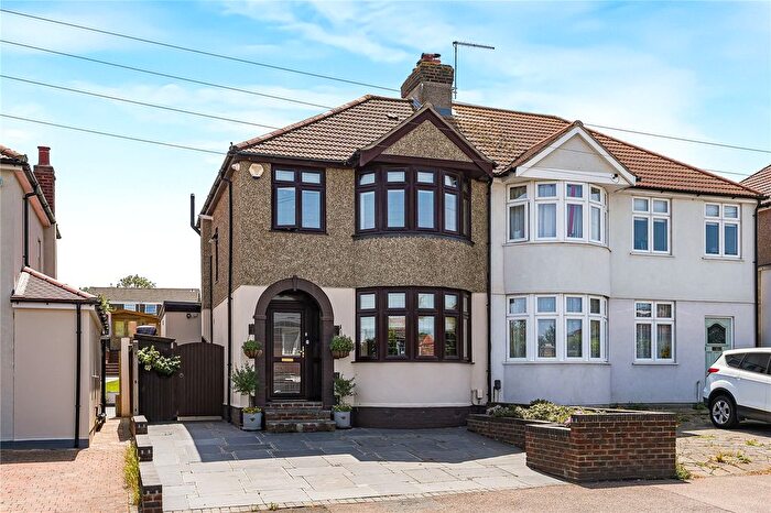 3 Bedroom Semi-Detached House For Sale In Chastilian Road, West Dartford, Kent, DA1
