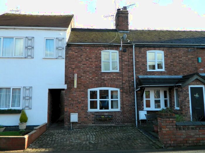2 Bedroom Cottage To Rent In Waterloo Road, Haslington, Crewe, CW1