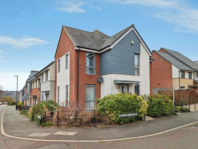 3 Bedroom Semi Detached House For Sale In Bellshiel Grove, The Rise, Newcastle Upon Tyne, NE15