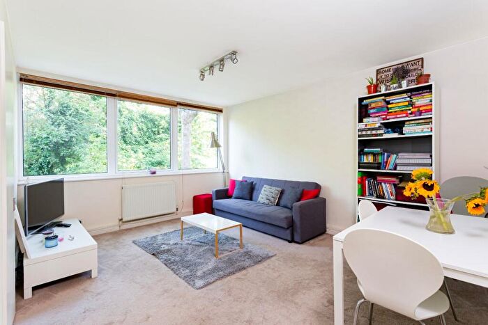 1 Bedroom Apartment To Rent In Eton Road, Belsize Park, NW3