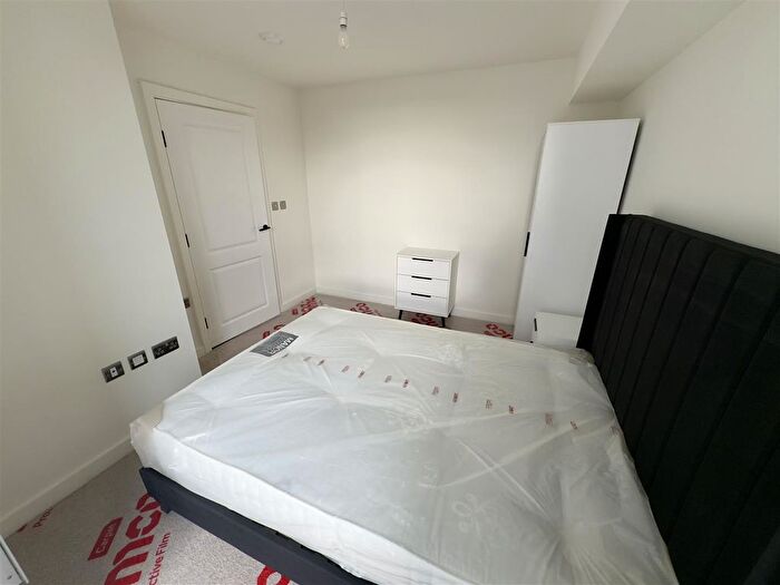 1 Bedroom Flat To Rent In Great George Street, Leeds, LS1