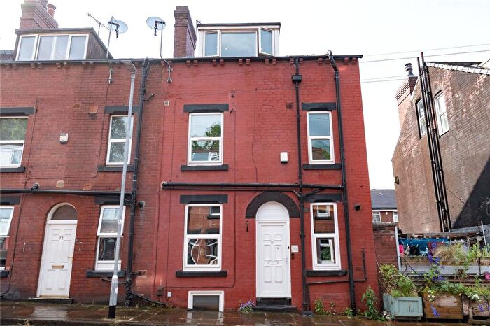 3 Bedroom Terraced House For Sale In Glebe Avenue, Kirkstall, Leeds, LS5