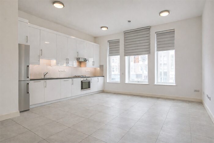 1 Bedroom Flat To Rent In New Broadway, W5