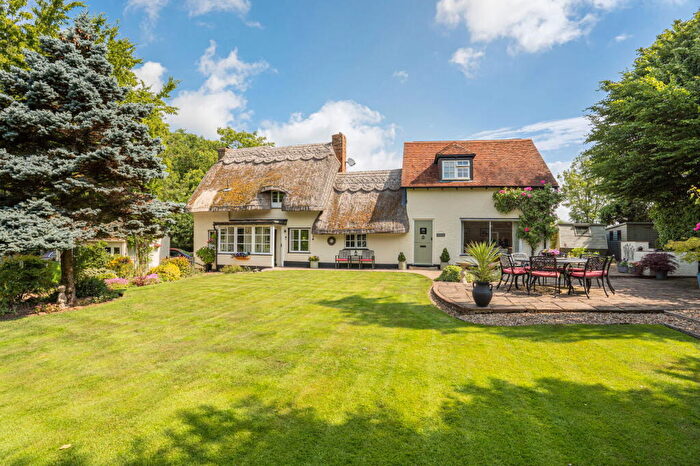 3 Bedroom Detached House For Sale In High Wych Lane, Sawbridgeworth, CM21