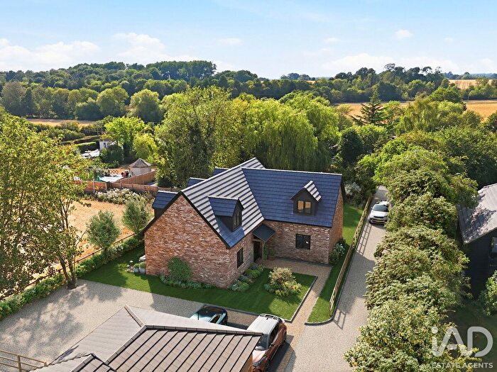 4 Bedroom Detached House For Sale In Old Mead Road, Bishop's Stortford, CM22
