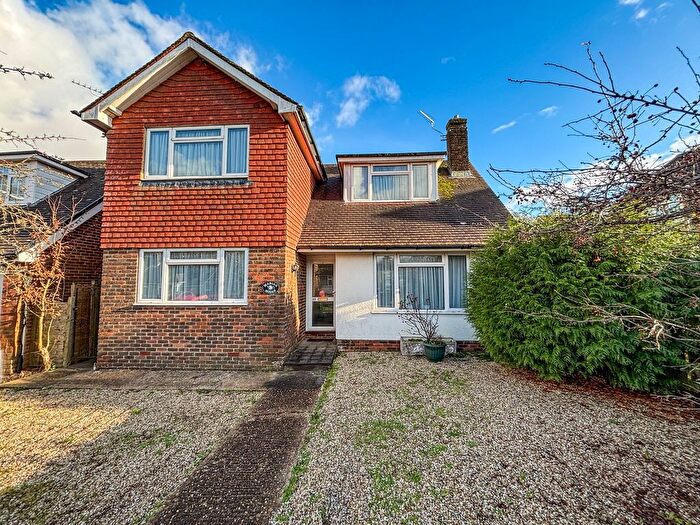 3 Bedroom Detached House For Sale In Battle Gates, Battle, TN33