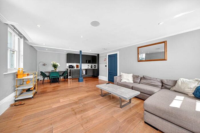 2 Bedroom Flat For Sale In East Hill, Book House, SW18