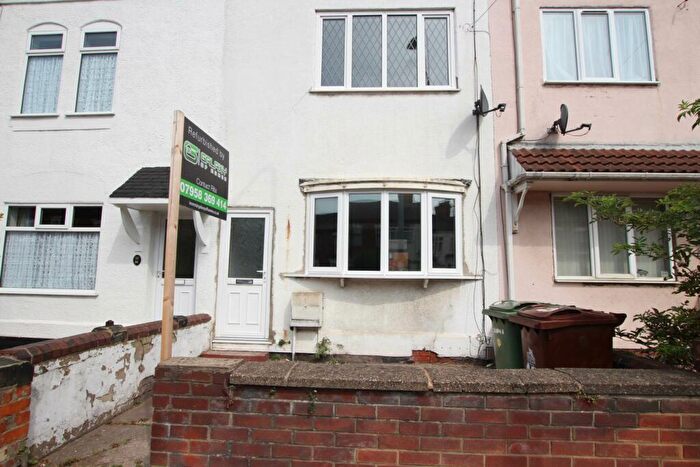 3 Bedroom Terraced House To Rent In Cromwell Road, Grimsby, DN31