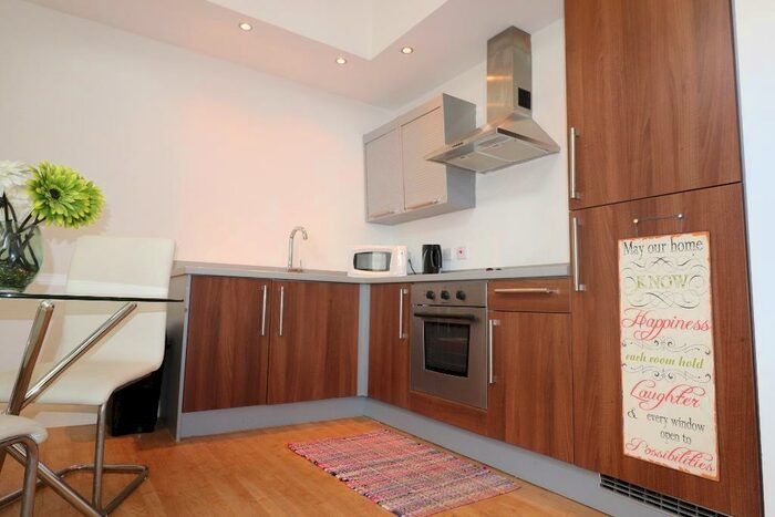 2 Bedroom Apartment To Rent In Westminister Chambers, Crosshall Street, Liverpool, Merseyside, L1