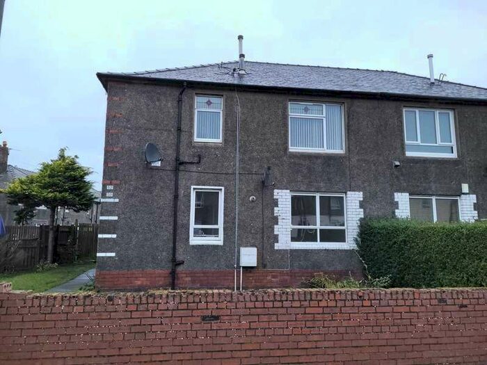 2 Bedroom Flat To Rent In Walker Road, Ayr, KA8