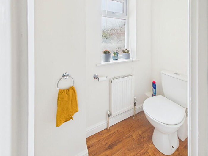4 Bedroom Detached House For Sale In Coleridge Road, Ottery St. Mary, EX11