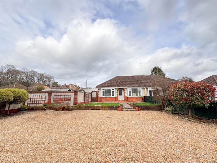 2 Bedroom Semi-Detached Bungalow For Sale In Lovedean Lane, Lovedean, PO8