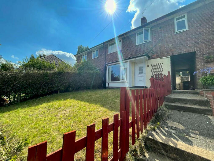 3 Bedroom Terraced House To Rent In Newhall Crescent, Leeds, West Yorkshire, LS10