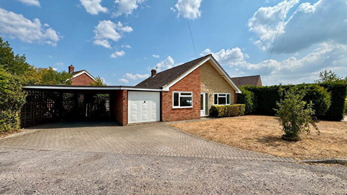 3 Bedroom Detached Bungalow For Sale In Church View, Beenham, Reading, RG7