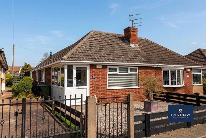 2 Bedroom Semi-Detached Bungalow For Sale In Cheapside, Grimsby, DN37