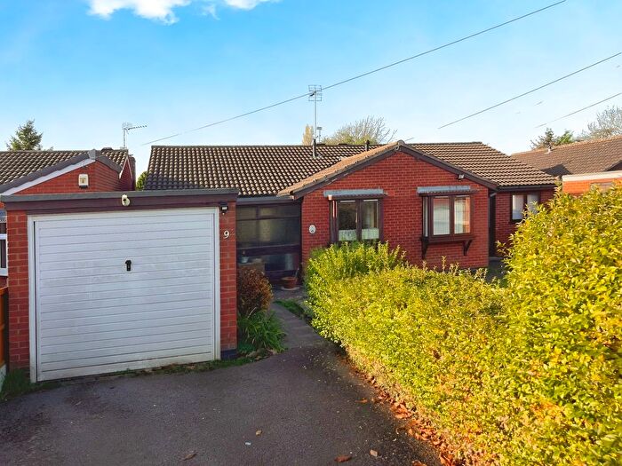 2 Bedroom Semi-Detached Bungalow For Sale In Radiant Road, Leicester, LE5