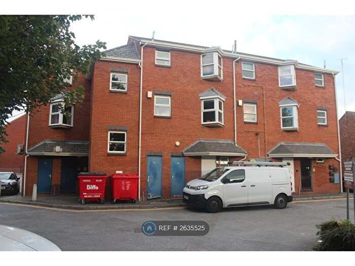 1 Bedroom Flat To Rent In Ropa Court, Leighton Buzzard, LU7