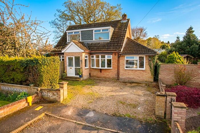 4 Bedroom Detached House For Sale In Hillvue Close, New Costessey, Norwich, NR5