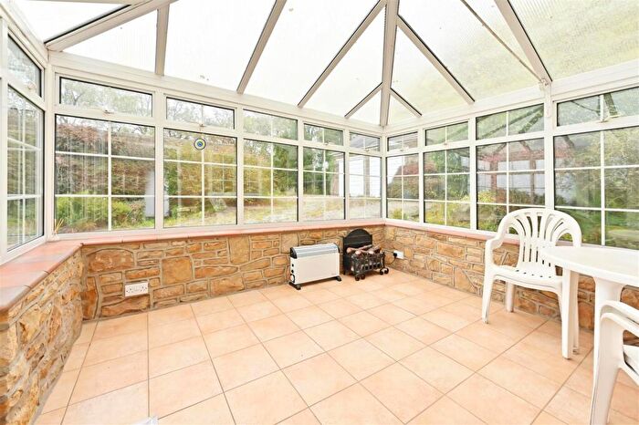 3 Bedroom Detached House For Sale In Windermere, Bath Lane, Ashover, S45